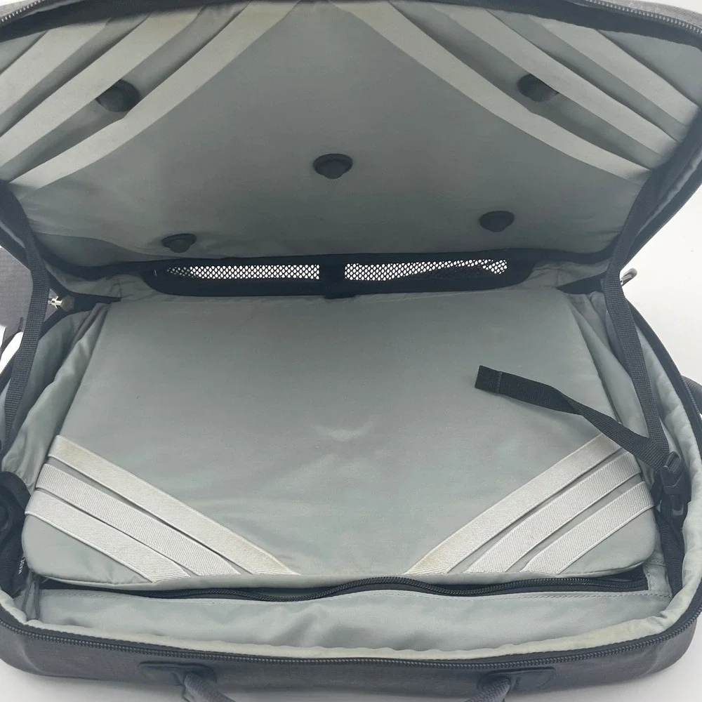 Osprey Glide Messenger Bag Gray Black Laptop Shoulder Bag‎ Travel Commuter 16x12
